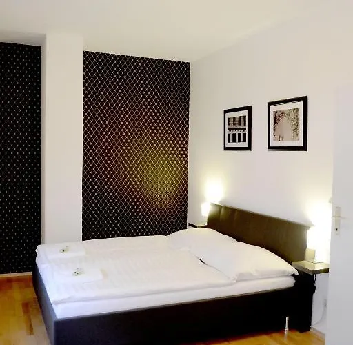 Vienna Inn Apartments