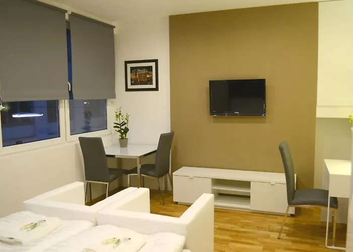 Vienna Inn Apartments