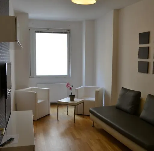 Vienna Inn Apartments